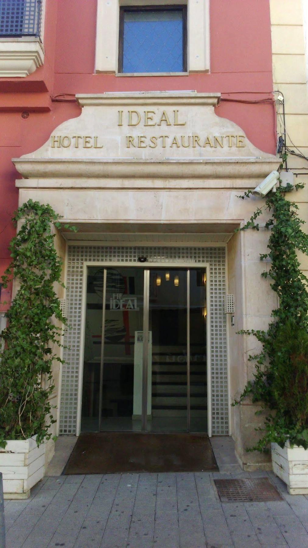 Hotel Ideal Villarrobledo Eksteriør billede